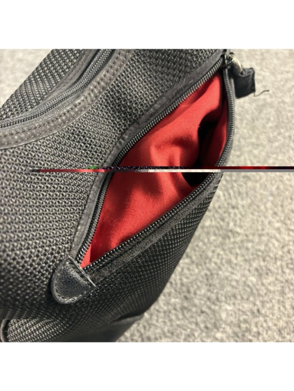 The Sak Black Woven Hobo Shoulder Bag Red Lining Zip Pocket Purse - Picture 12 of 16
